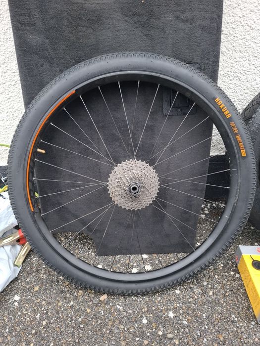 Roata 27.5 caseta 10 pinioane