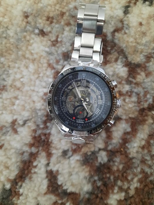 Ceas elegant mecanic. 100 lei