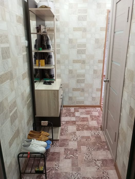 Продам квартиру 4-35