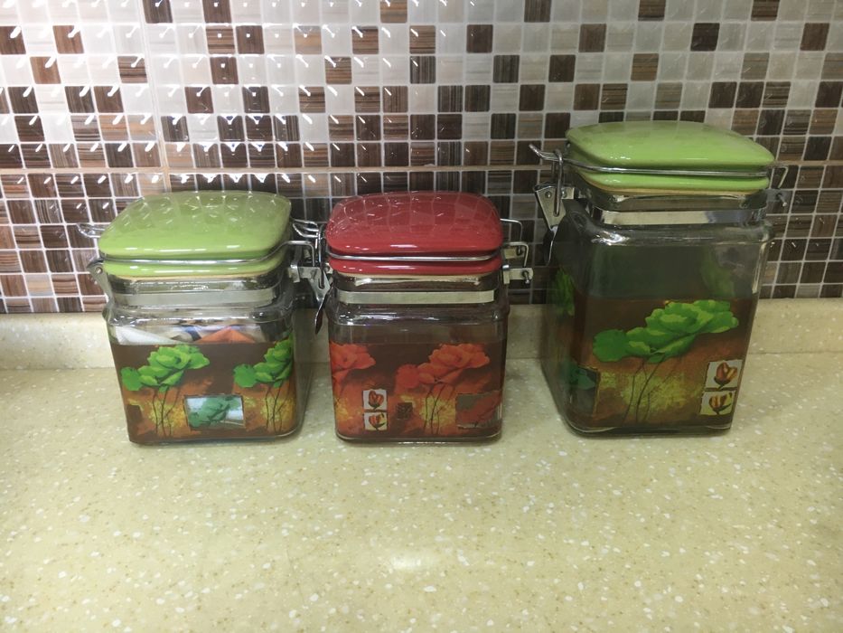 Продается коньячный набор,набор для специй ,вазочки,