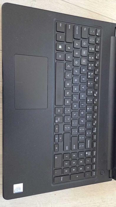 Laptop Dell Inspiron 15-3567