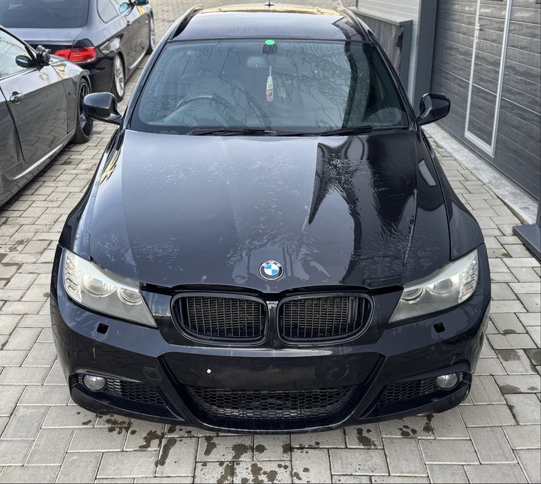Dezmembrez BMW 320d LCI an 2011, N47 2.0d 184cp,Recaro,stopuri Led