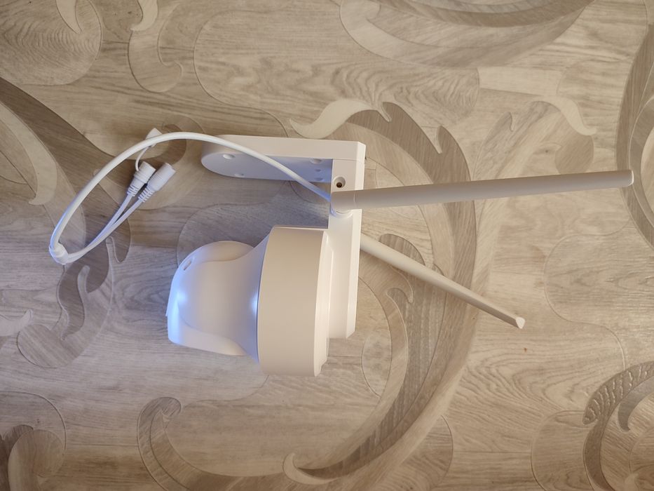 Камера видео наблюдения.