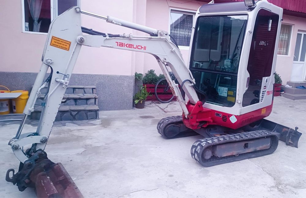 Lucrari buldoexcavator si transport diverse.
