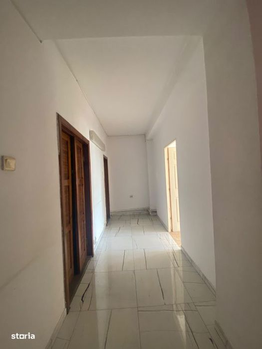 Spatiu comercial de inchiriat, 120 mp, zona 1 Mai