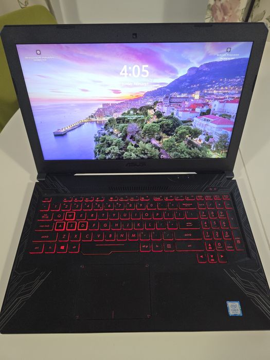 De vanzare laptop Asus TUF FX504GM