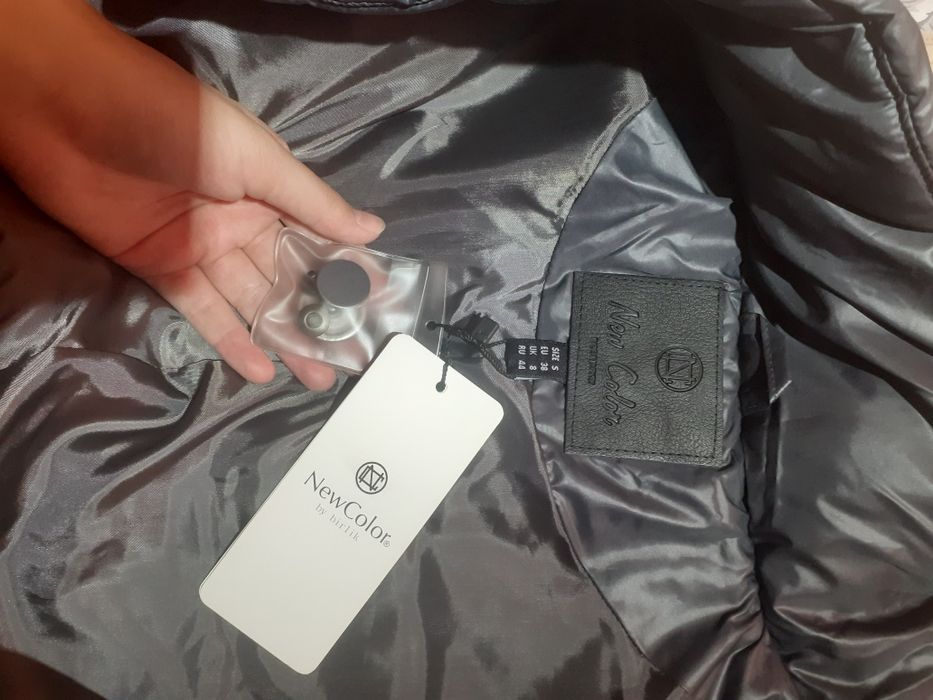 Безрукавка куртка