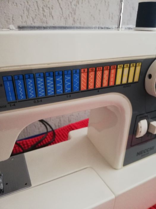 Mașina de cusut Necchi 559 Germania