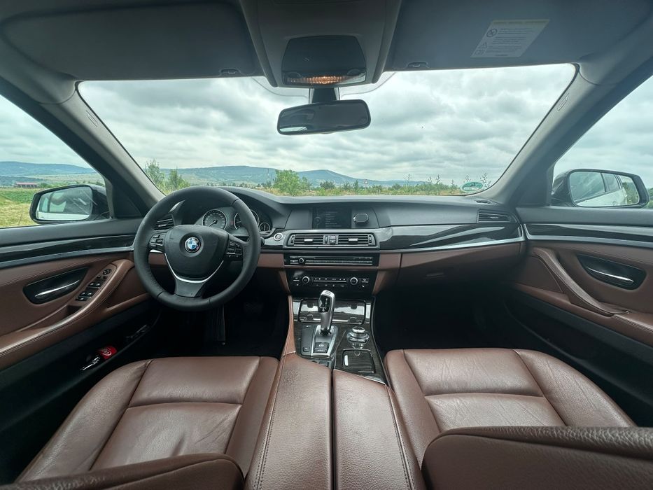 Vând bmw f11 530d