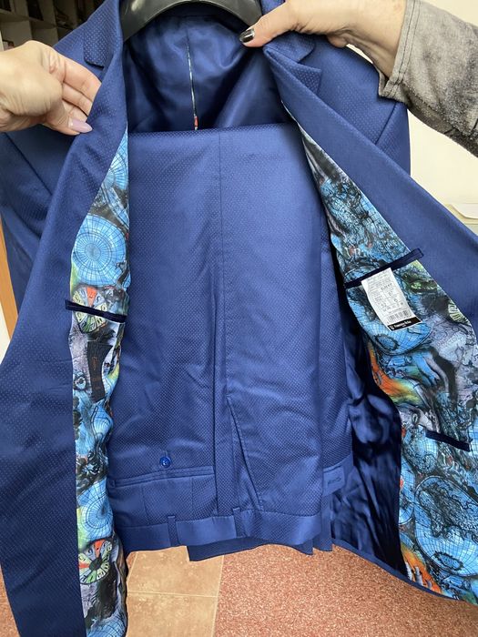 Костюм мужской