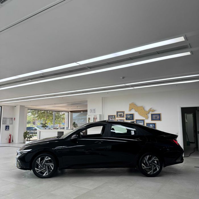 2026 Hyundai Elantra Elegance Plus