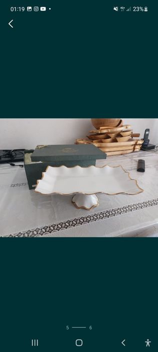 Продам тортница новый