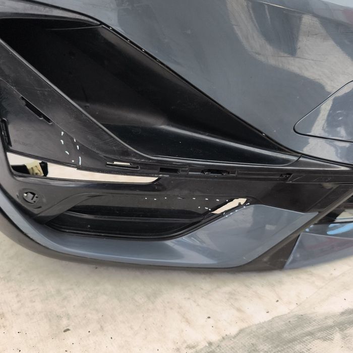 Bara fata BMW X1 F48 LCI an 2019-2020-2021-2022
