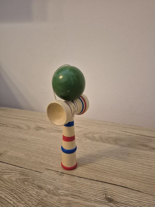 Svoora Kendama Geom pret de achizitie 130 ron