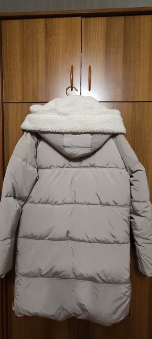 Продам пуховик женский