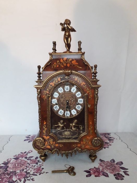 Ceas de Semineu German.