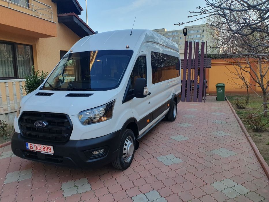 Ford Tranzit Microbuz