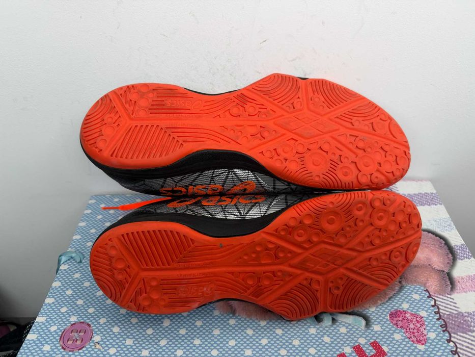 Asics ''Gel-Fastball 3''оригинални маратонки 44 номер