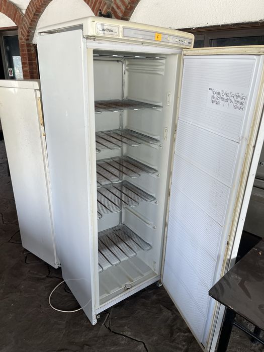 Фризер подходящ за заведение