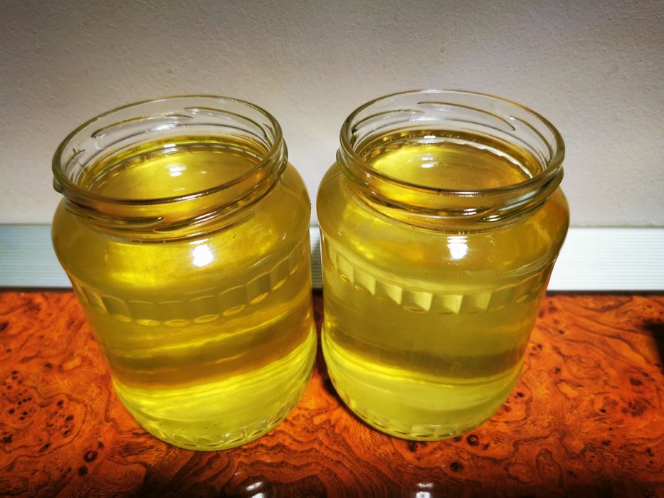 Miere rapita salcam si produse apicole