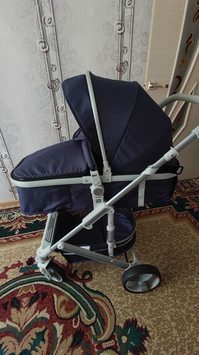 Продам   коляску