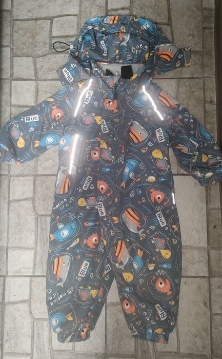 Продам осенний комбез
