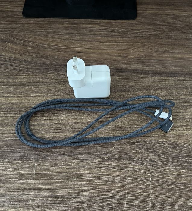 MacBook Air M4 16/256
