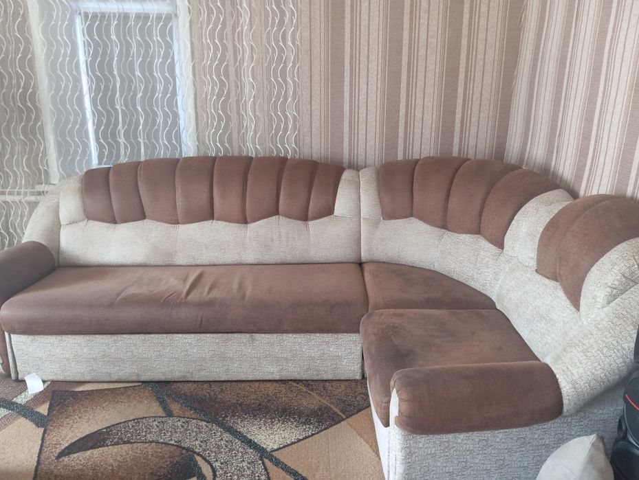 Продам угловой диван
