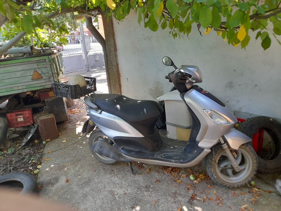 Piaggio 125 automatic