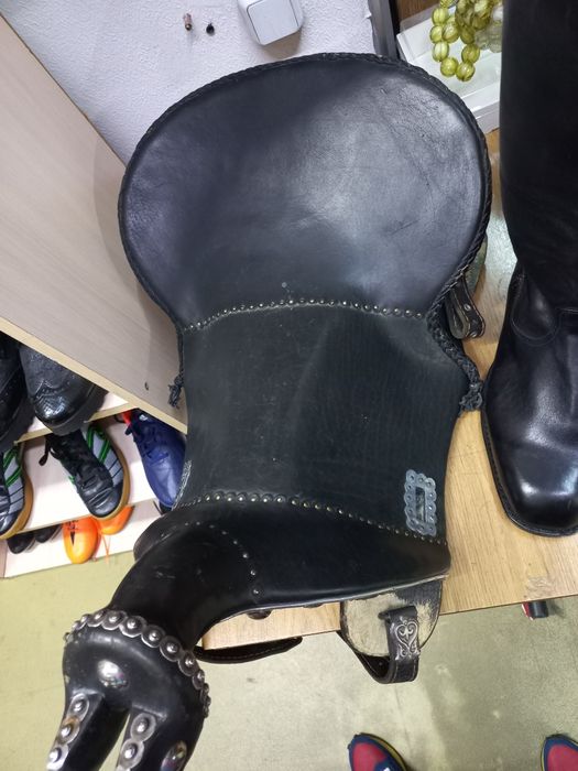 Седло на лошадь эксклюзивное