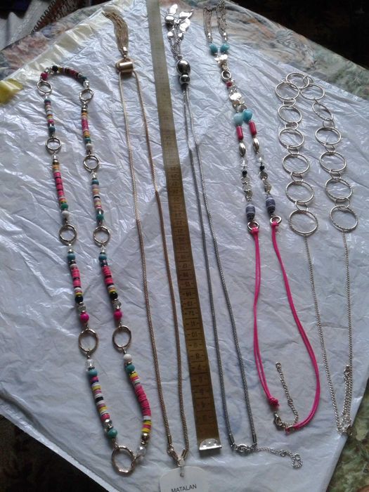 Продавам колиета