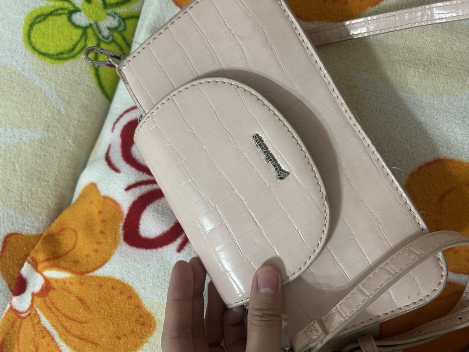 Продам красивую сумку страдивариус