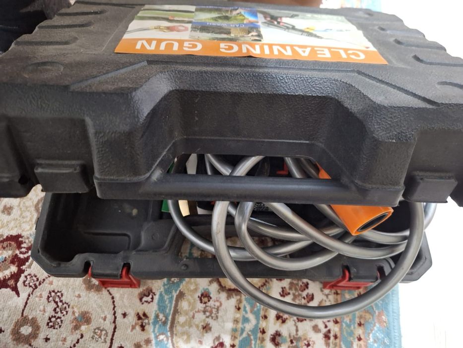 Пистолет для мойки машины и т д