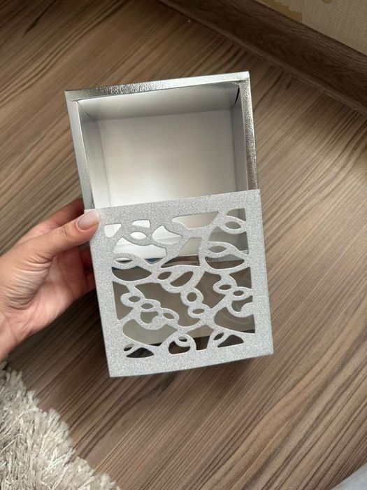 Коробочки для подарков / подарочная упаковка,