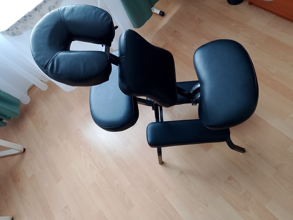 Стол са офис масаж мобилен масаж