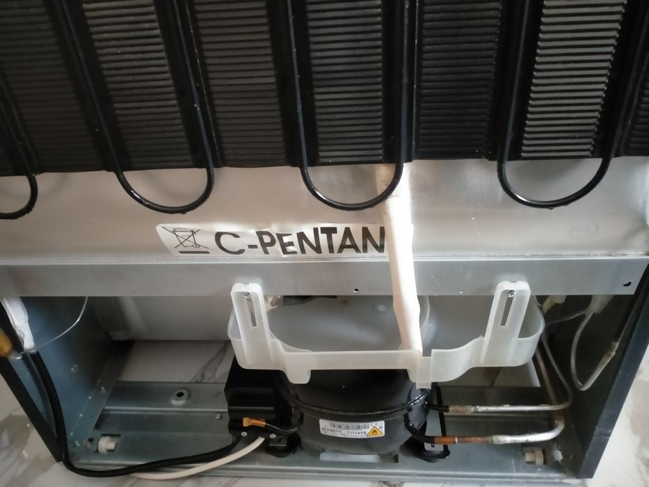 Продам холодильник Индезит