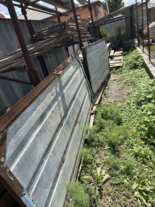 Ворота для гаража, ангара , помешения