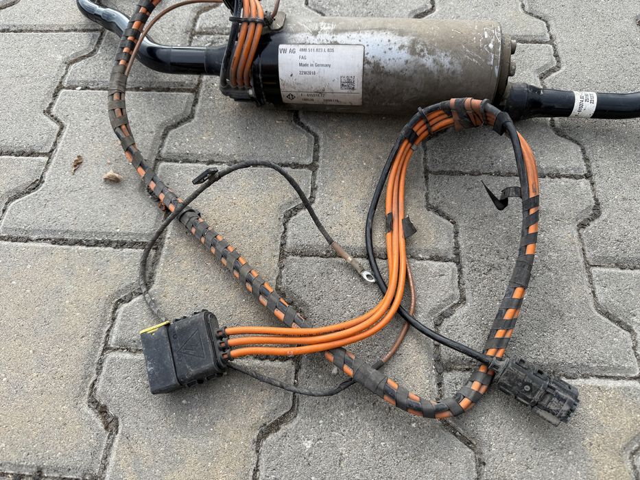 Ориг. Активна Стабилизираща Щанга -Audi SQ7/Q7/SQ8/Q8/- 4M0511023L03S