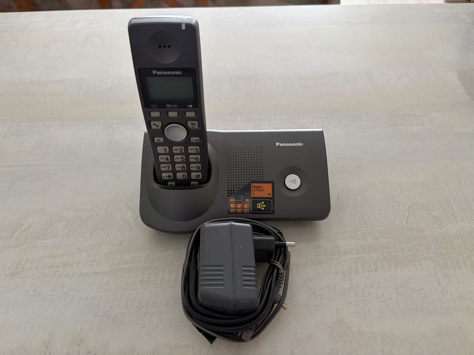 Стационарен телефон Panasonic