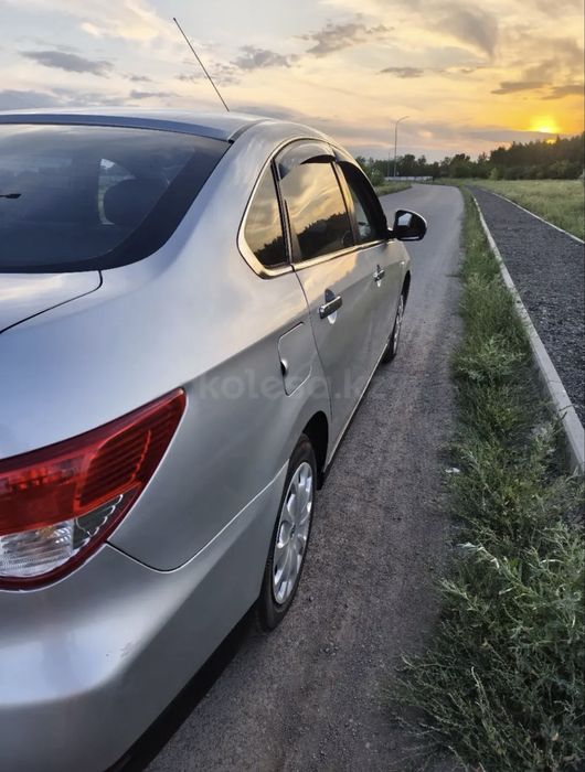 Nissan almera 2014