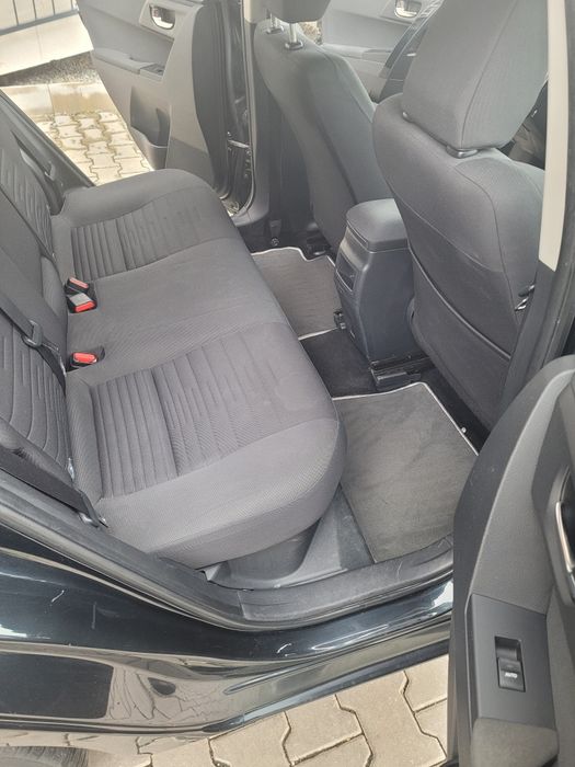 Toyota Auris Hybrid Automata