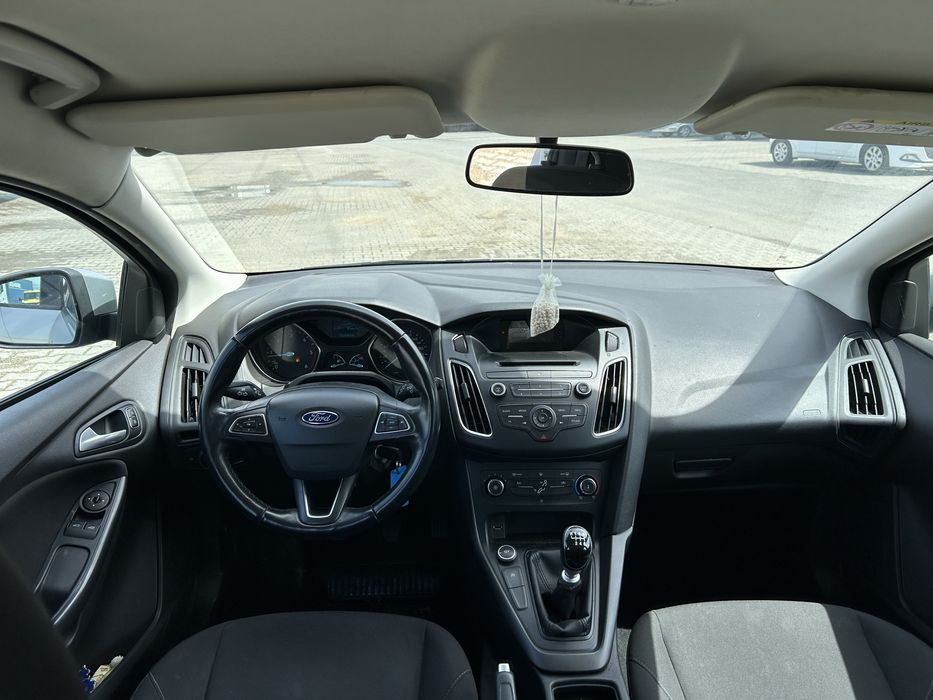 Se vinde ford focus 1.6 diesel an 2015