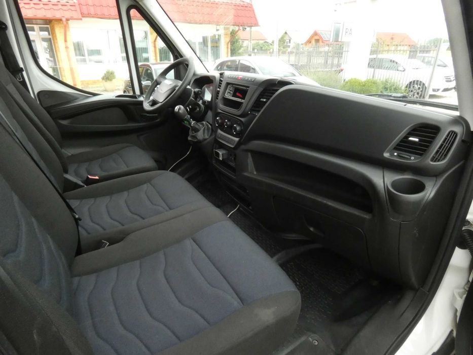 Iveco 35S14 / frigorifica / congelare/priza/6 europaleti / stoc 4 unitati