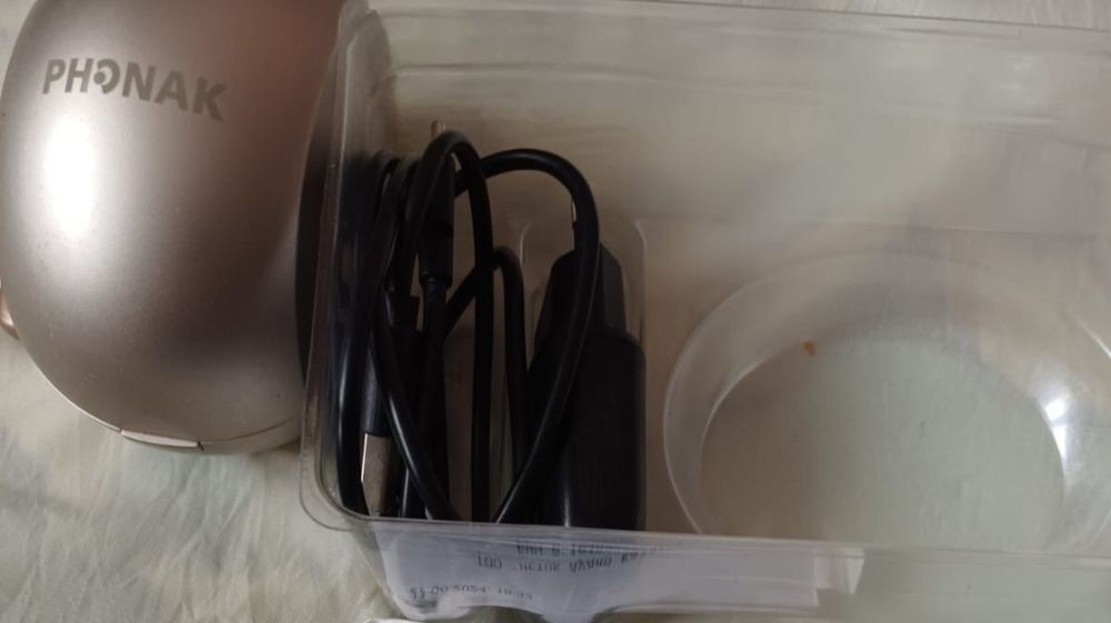 Слух аппарат Phonak Naida"M caтылады