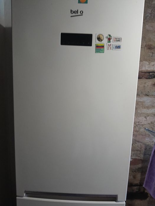 Продам холодильник за 10000