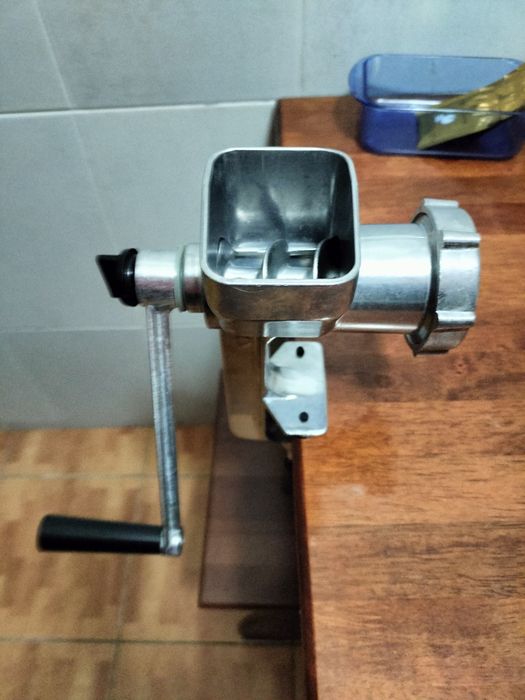 Мясорубка "УМНИЦА"