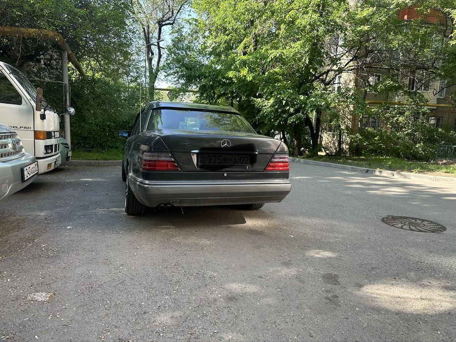 Продам мерседес W124 m104 3.2 объем