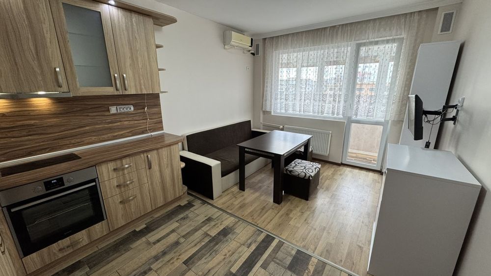 Дава се под наем Двустаен апартамент в Варна, Младост 2 - 45 кв.м за 408.51 € - Снимка #1