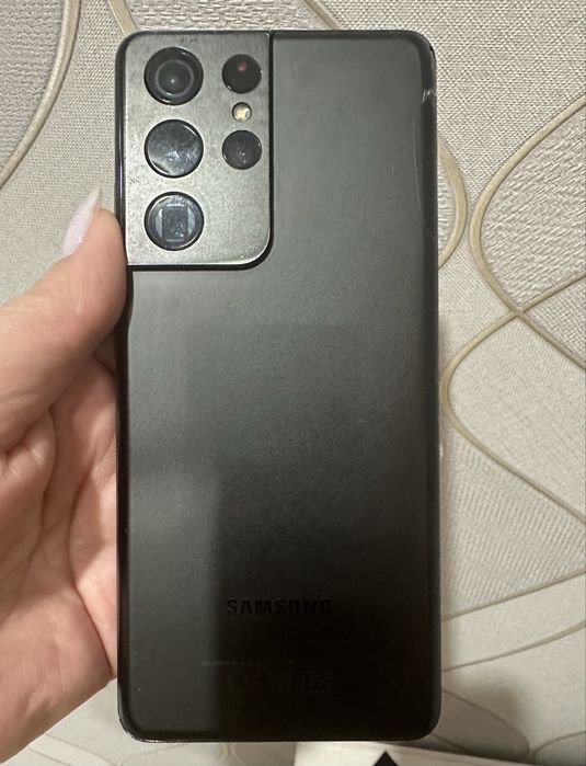 Продам Samsung S21 Ultra