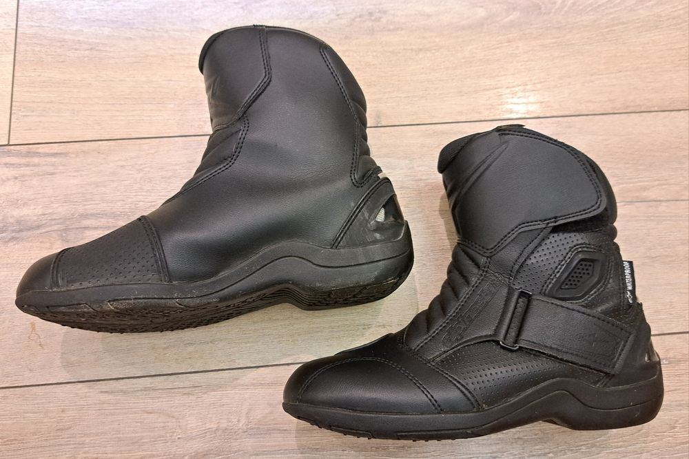 Дамски мото ботуши Alpinestars номер 39